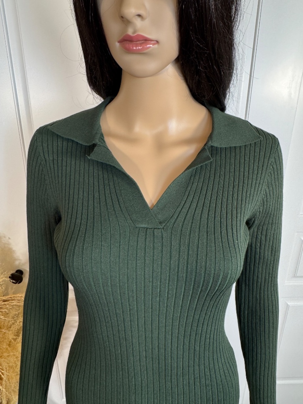 DARK GREEN LONG SLEEVE COLLARD RIBBED MINI DRESS SIZE SMALL - NWOT - Picture 3 of 16